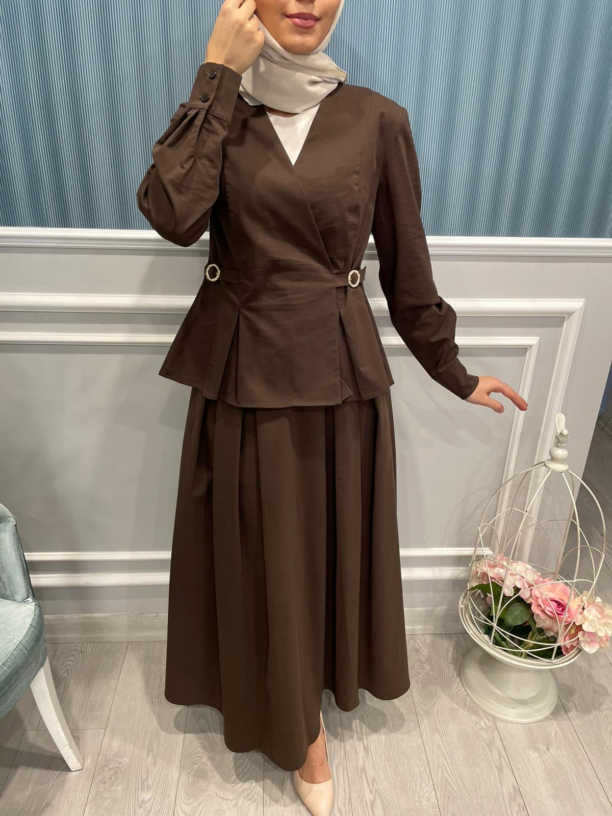 KRUVAZE YAKA UZUN KOLLU SLİM FİT GÖMLEK