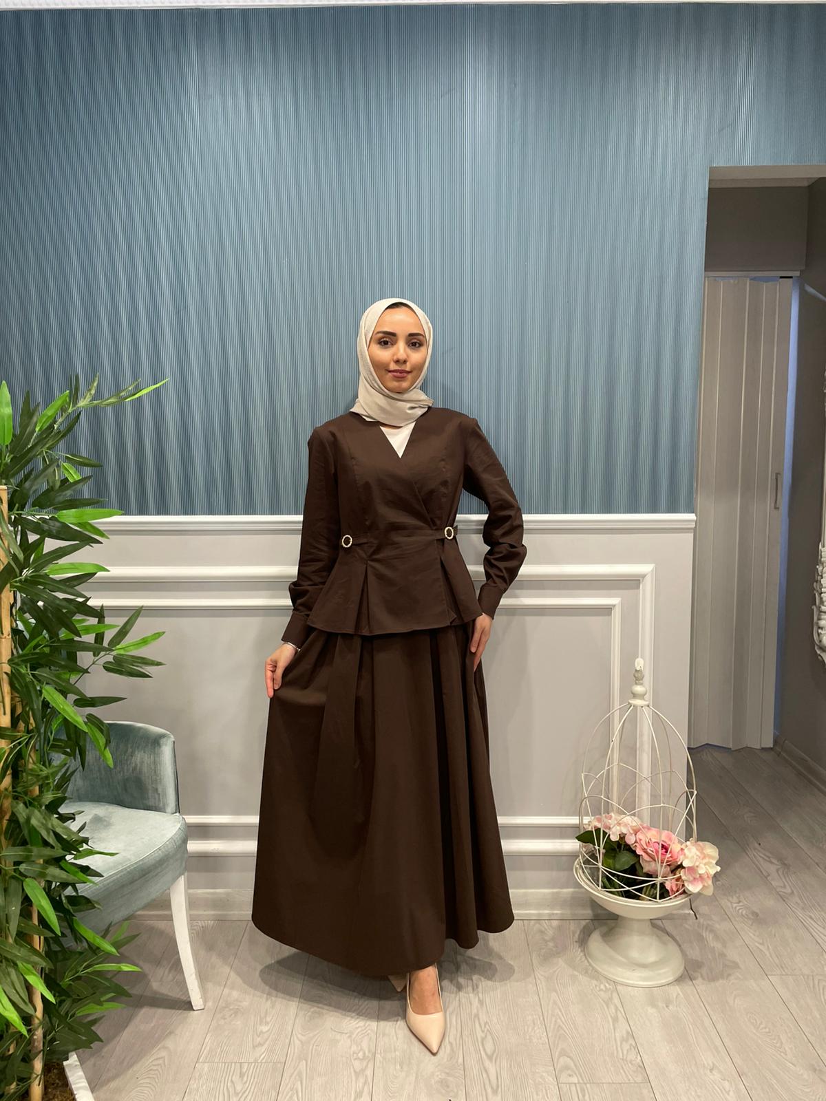 KRUVAZE YAKA UZUN KOLLU SLİM FİT GÖMLEK