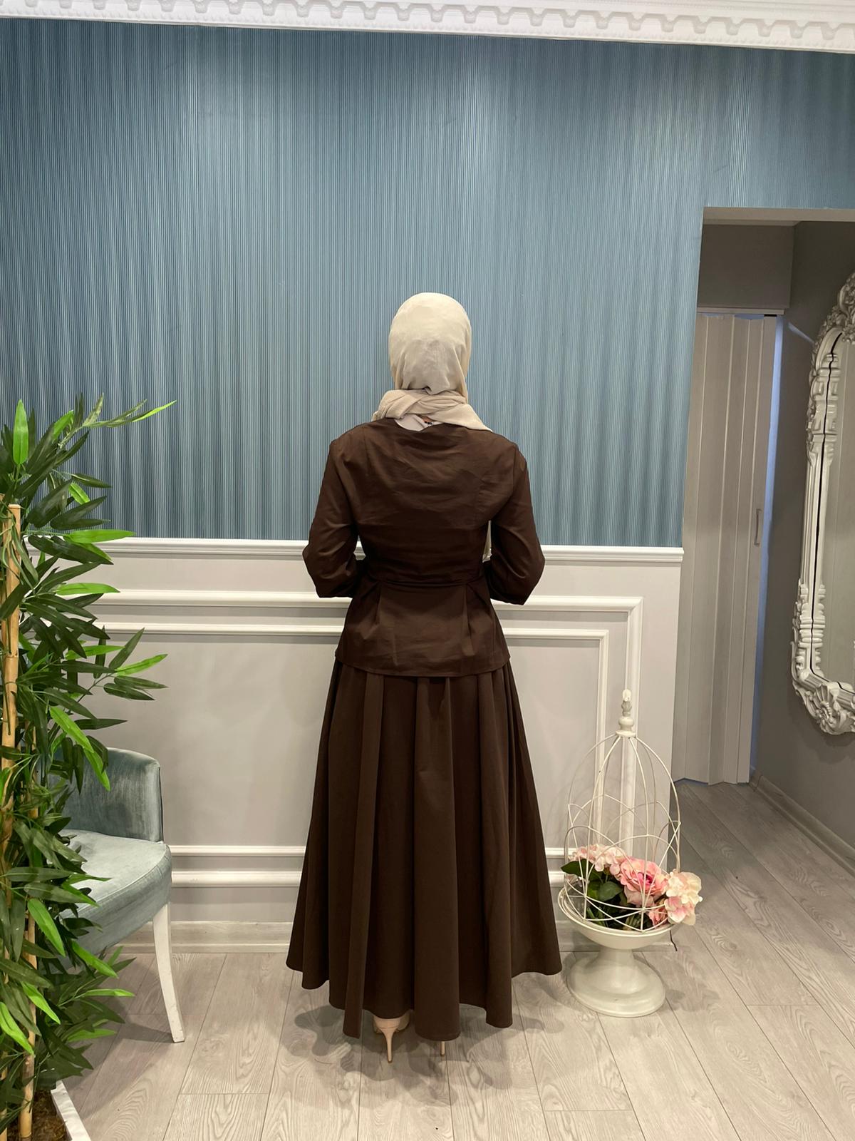 KRUVAZE YAKA UZUN KOLLU SLİM FİT GÖMLEK