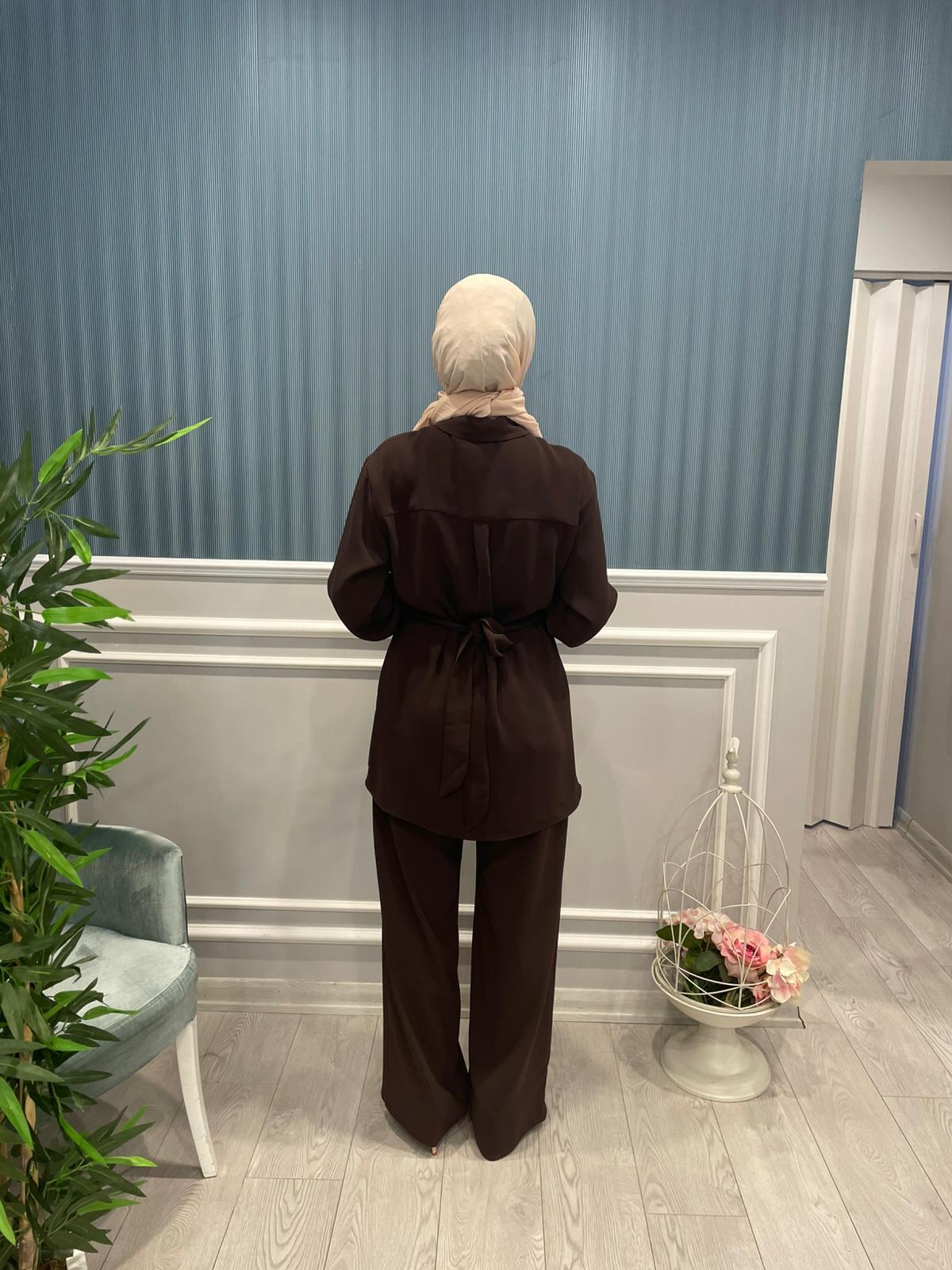 BONCUK DETAYLI BAĞLAMALI KRUVAZE TUNİK