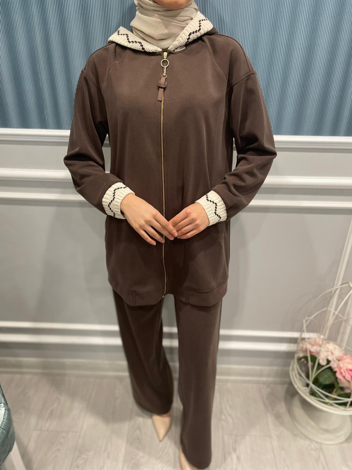 FERMUARLI KAPŞONLU KAP