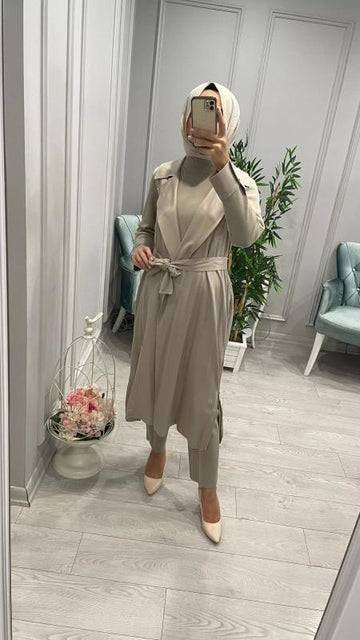 YANI FERMUARLI TRENÇ
