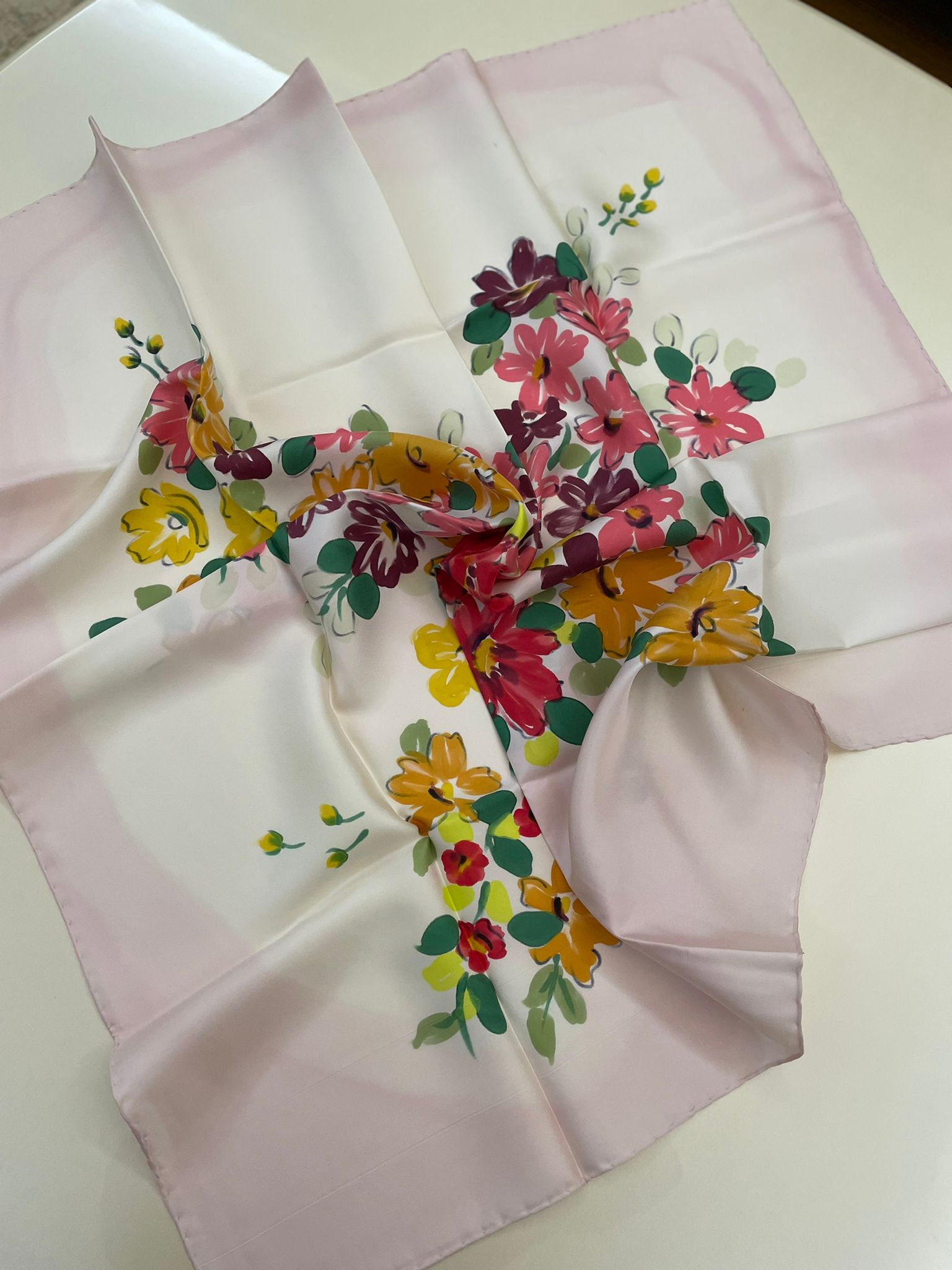 Elboyama kişiye özel tasarım eşarp