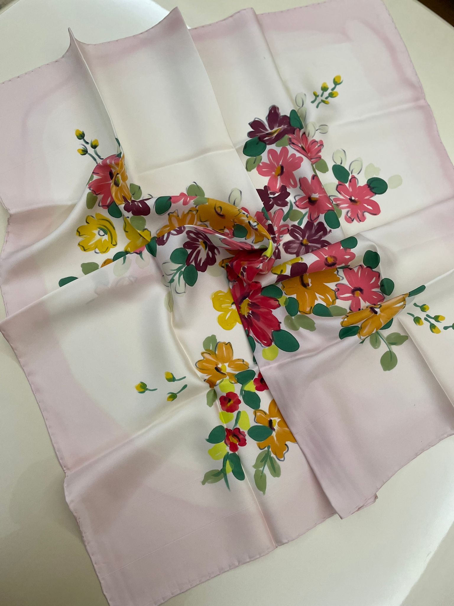 Elboyama kişiye özel tasarım eşarp