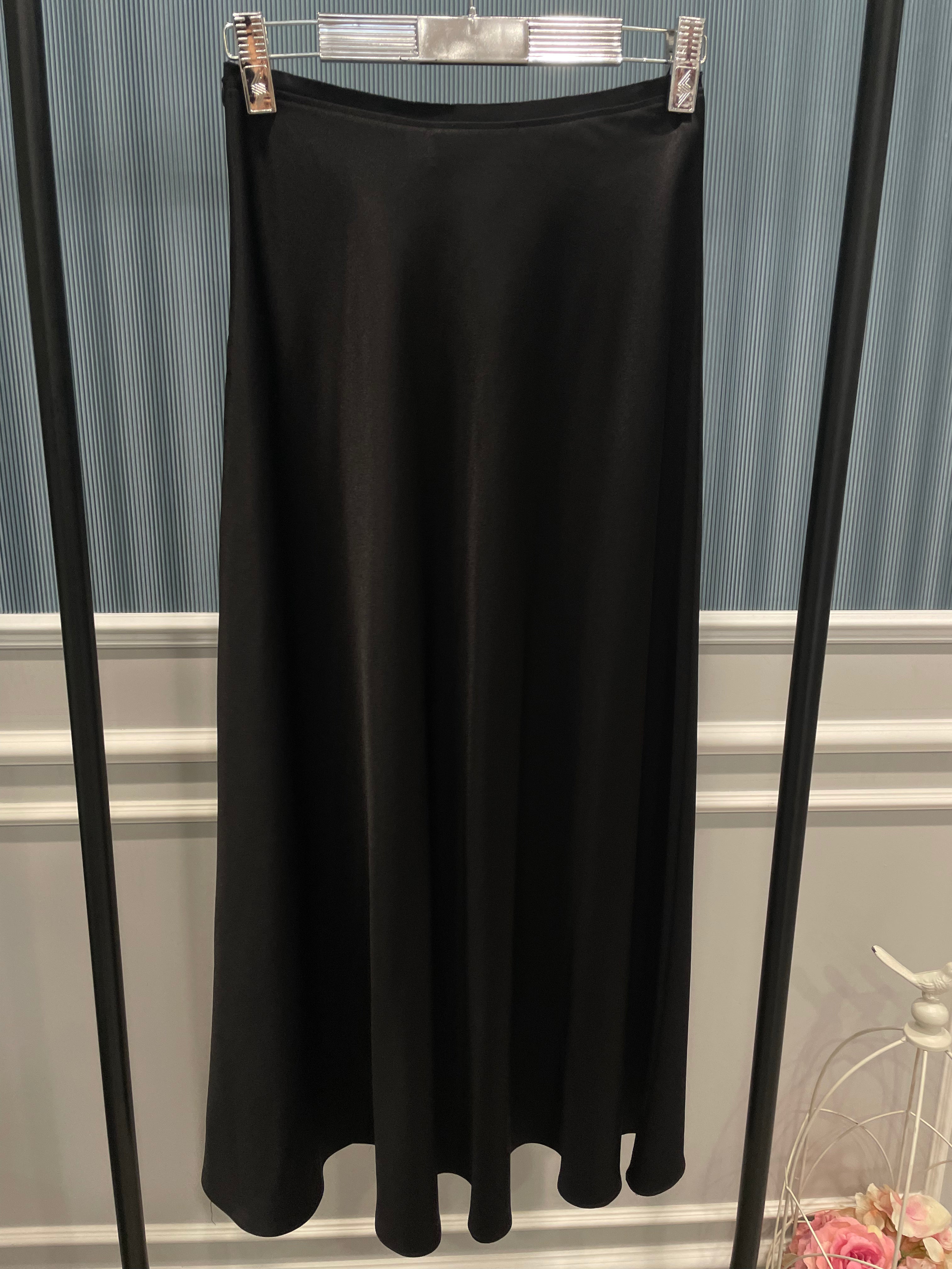 YANDAN FERMUARLI YÜKSEK BEL GROGREN DETAYLI SATEN REGULAR ETEK