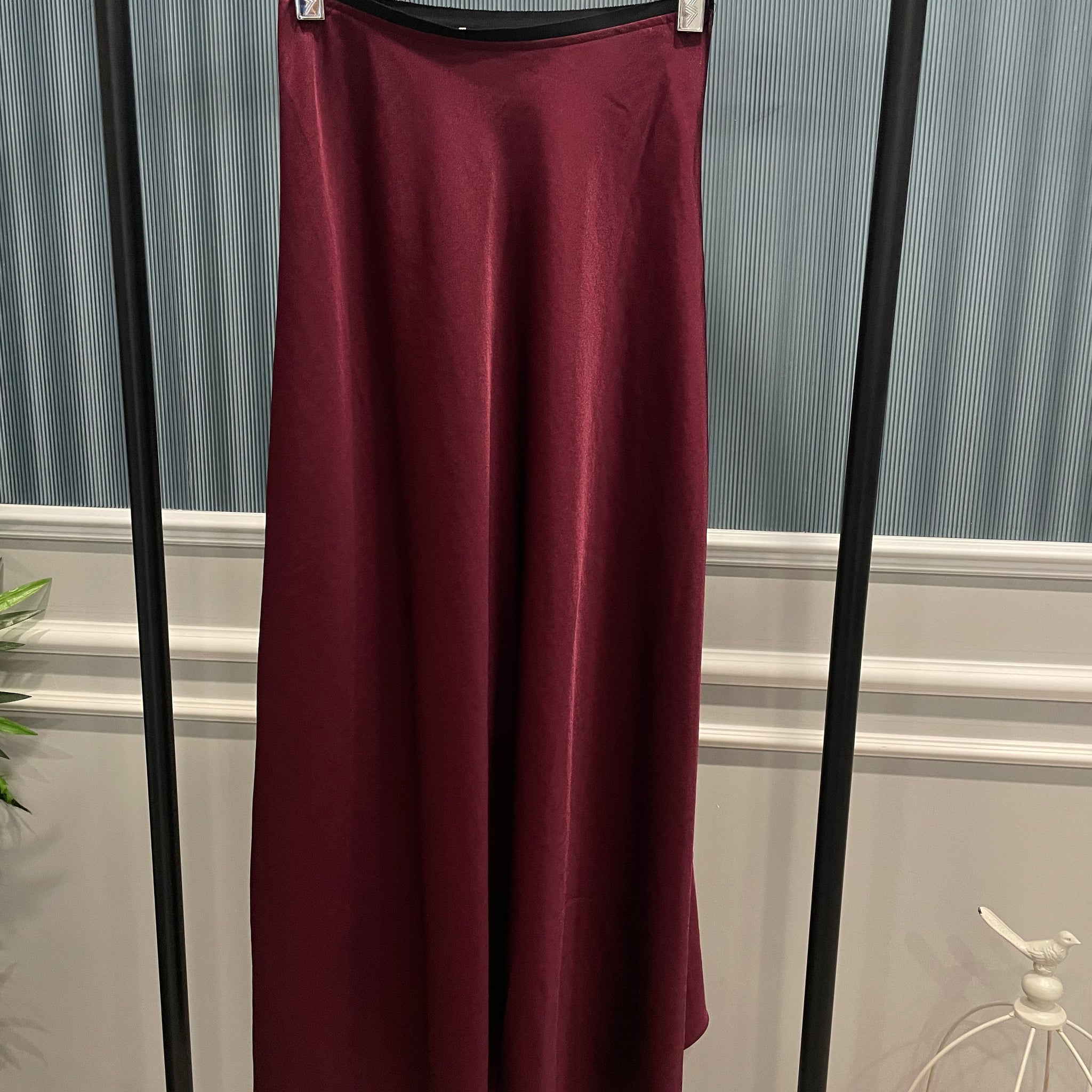 YANDAN FERMUARLI YÜKSEK BEL GROGREN DETAYLI SATEN REGULAR ETEK