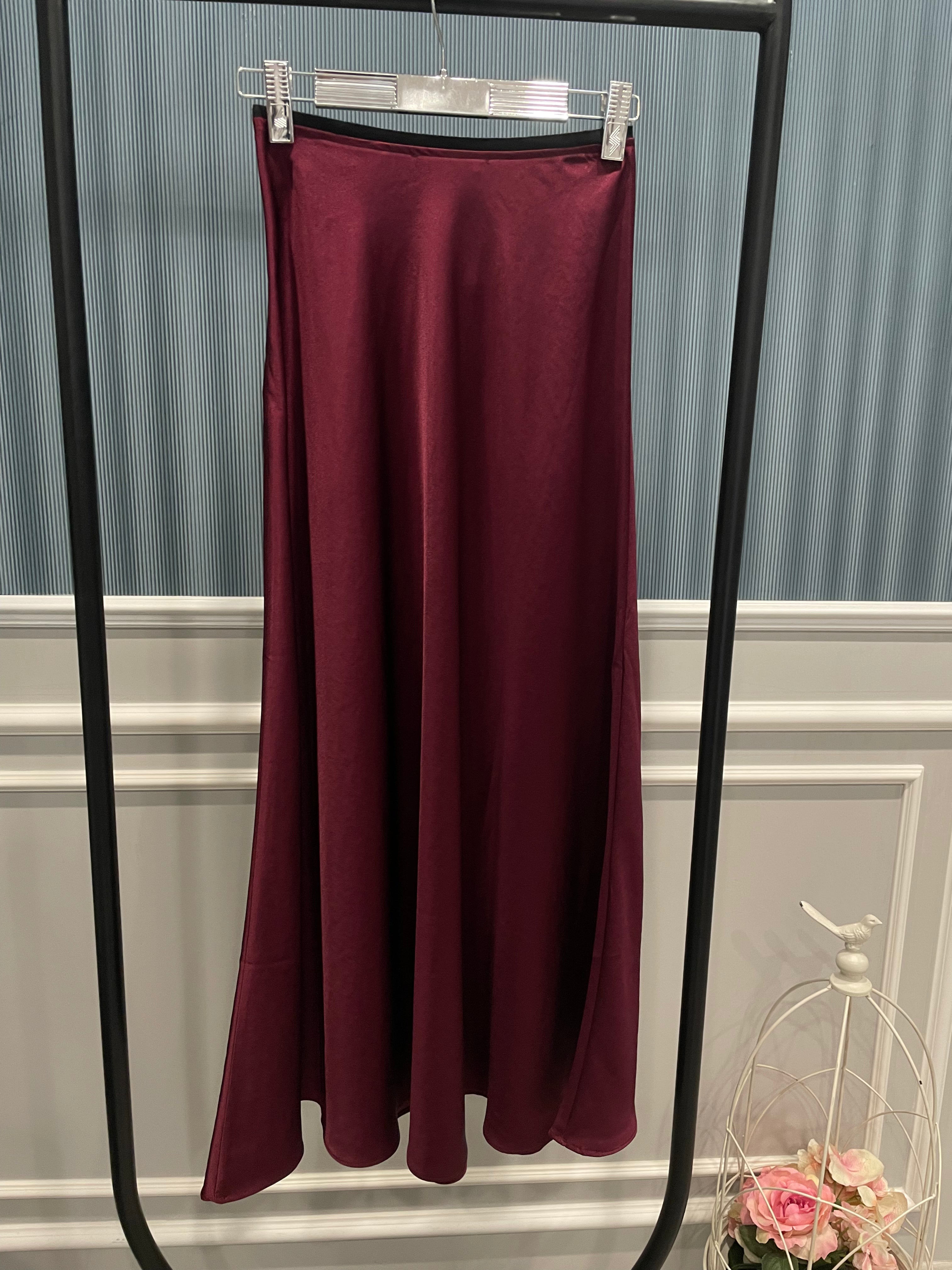 YANDAN FERMUARLI YÜKSEK BEL GROGREN DETAYLI SATEN REGULAR ETEK