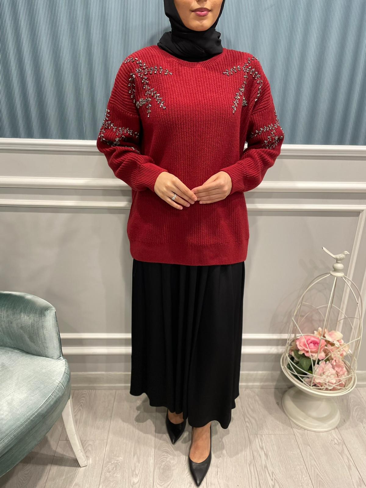 TAŞ DETAYLI KAZAK