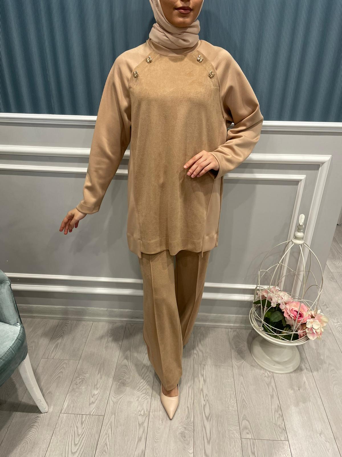 FİYONK AKSESUAR DETAYLI SÜET SWEATSHİRT