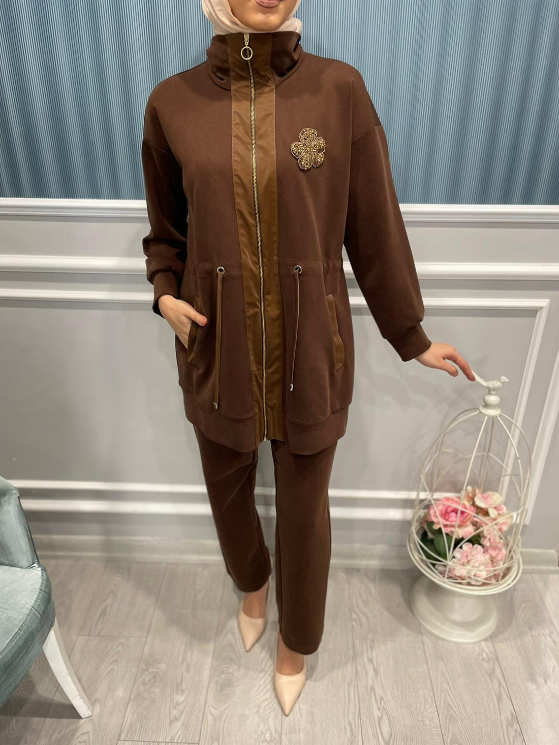 FERMUARLI ÖNÜ BONCUK MOTİFLİ CEKET