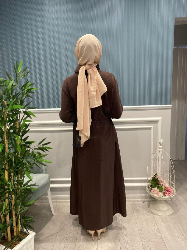 ÖNDEN FERMUAR DETAYLI ELBİSE