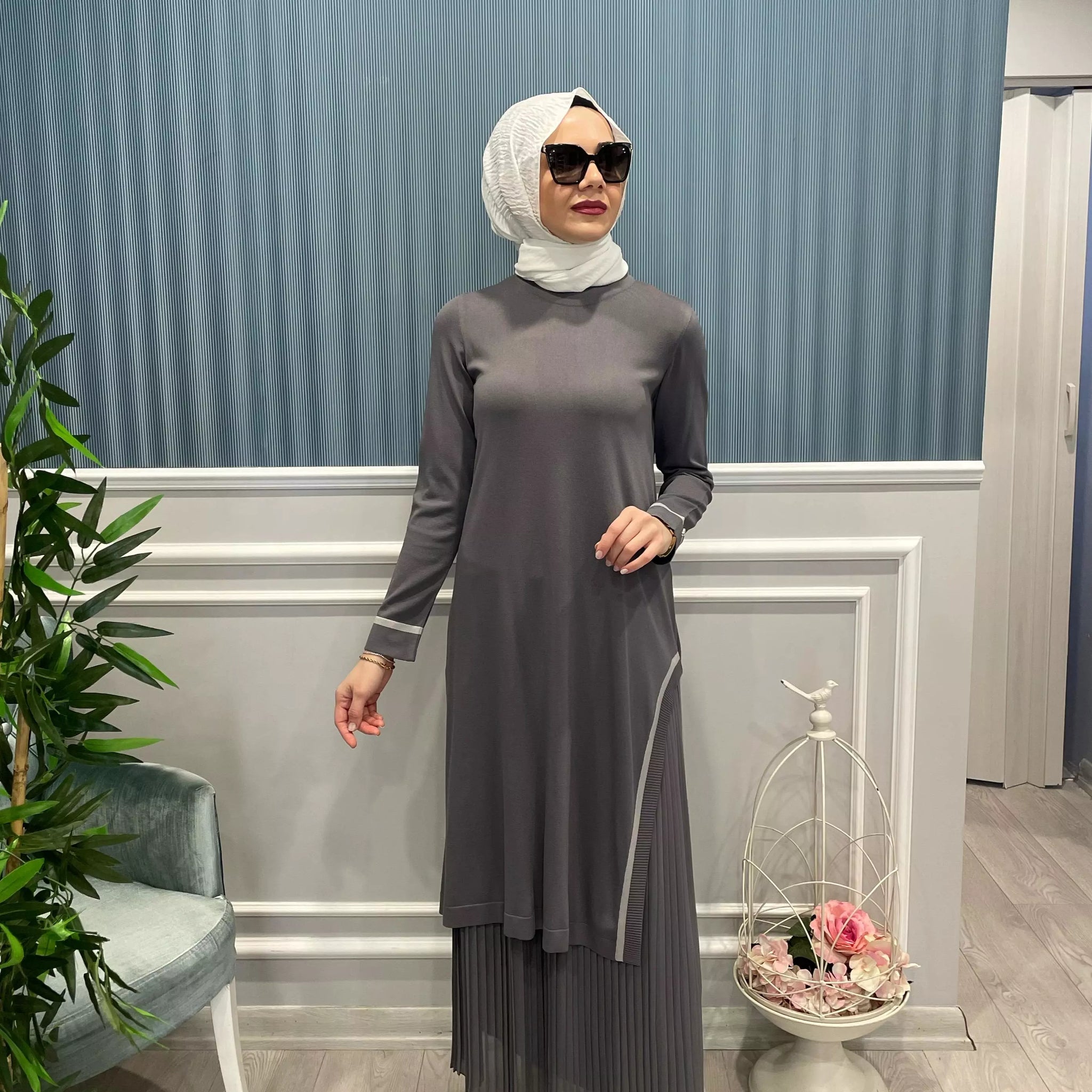UZUN YANDAN YIRTMAÇLI ŞERİTLİ TUNİK