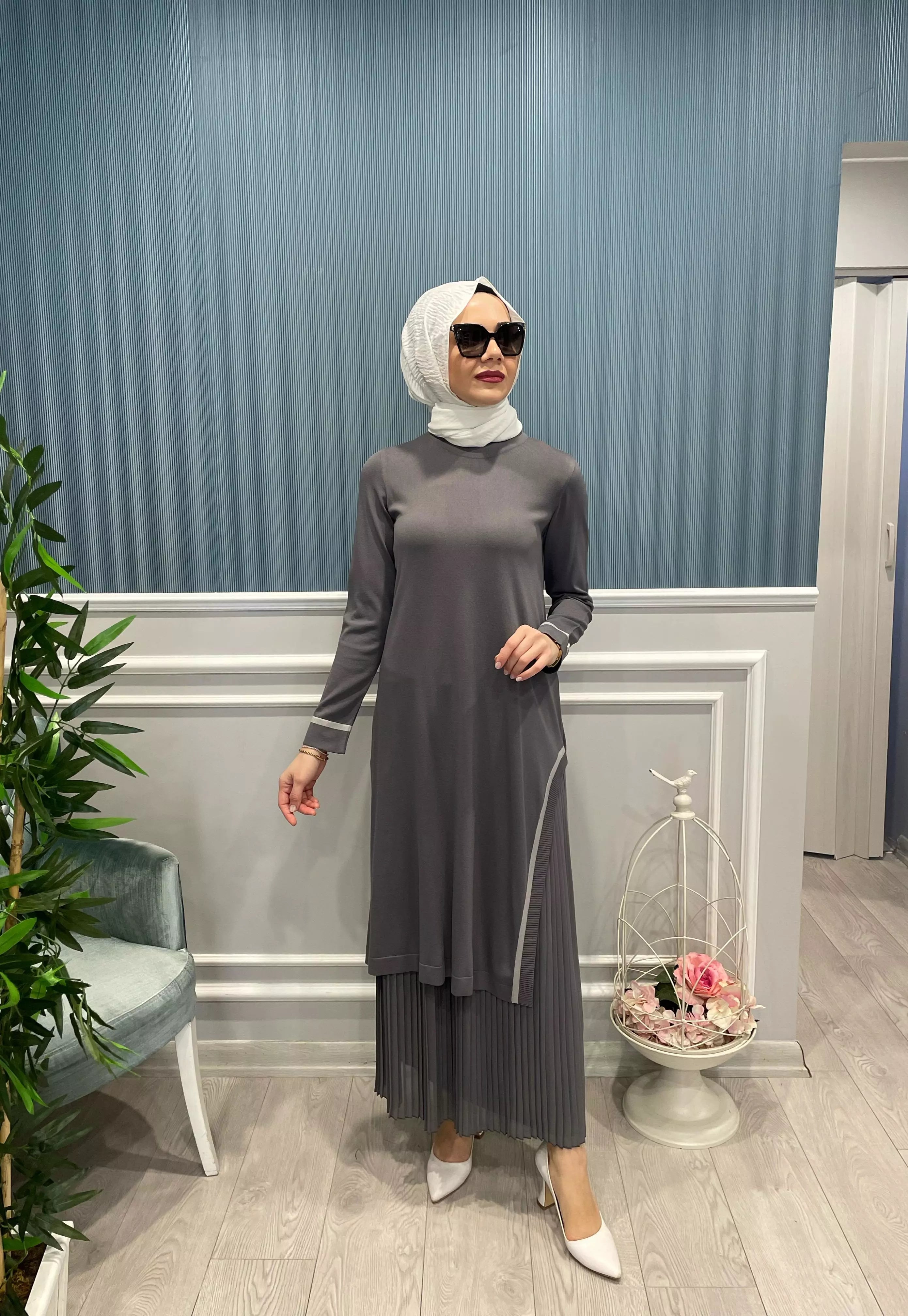 UZUN YANDAN YIRTMAÇLI ŞERİTLİ TUNİK