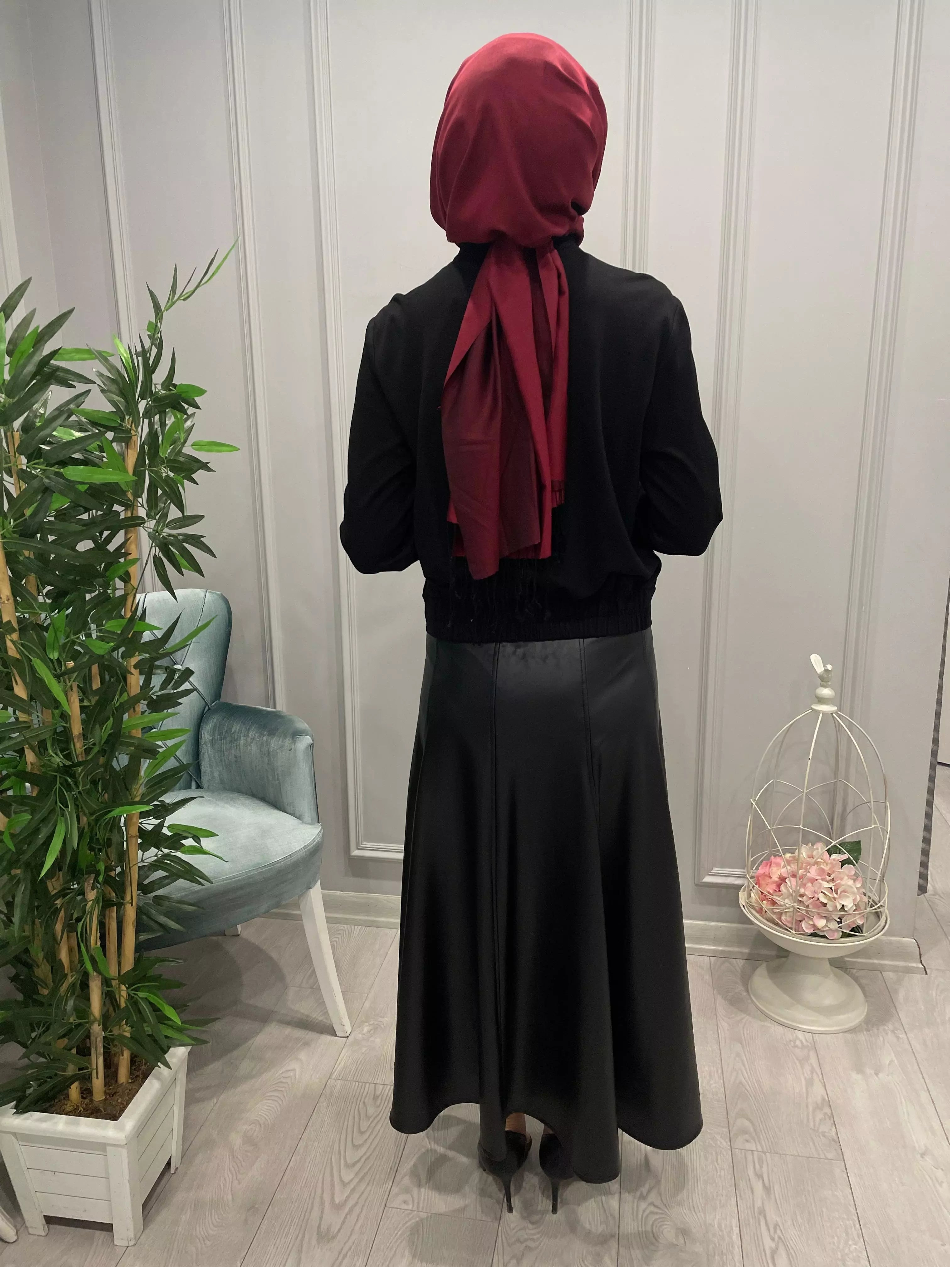 DERİ ETEK