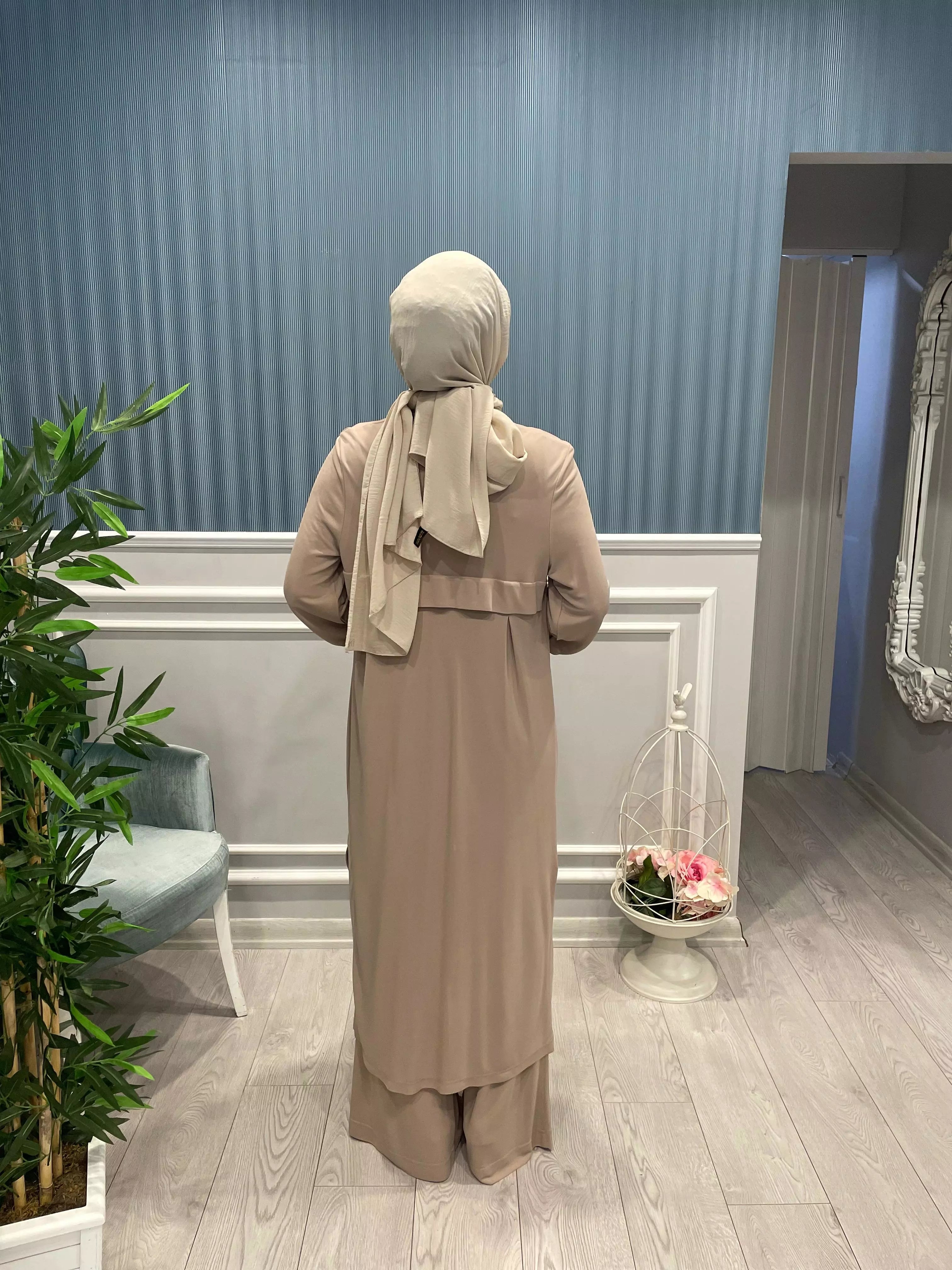 RAYON HIRKA