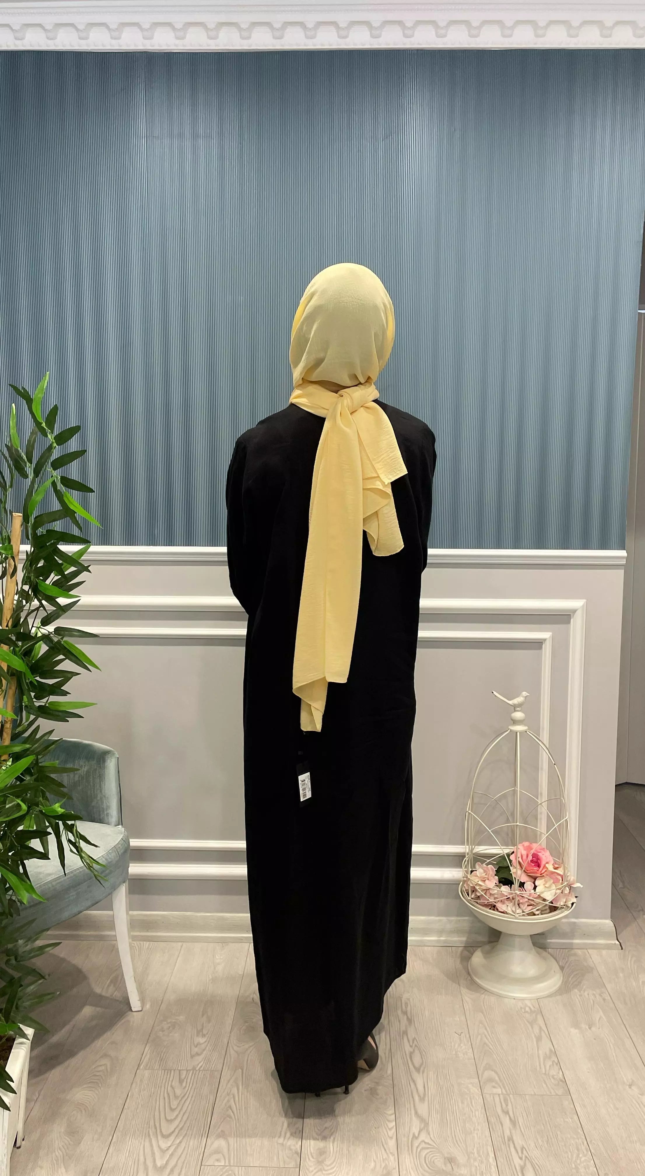 AKSESUAR DETAYLI DOĞAL KETEN ELBİSE