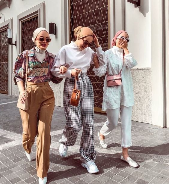 Minimalist Tesettür Kombinlerle Moda Yolculuğu