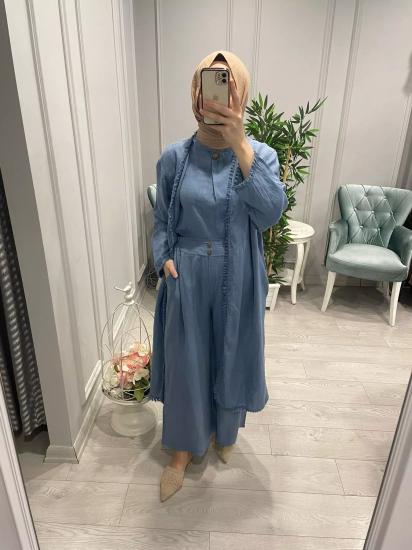 Göz Alıcı Detaylarla Tesettür Kombinlerine Hareket Kat