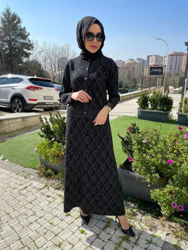 TRİKO%20SİMLİ%20ETEKLİ%20TAKIM
