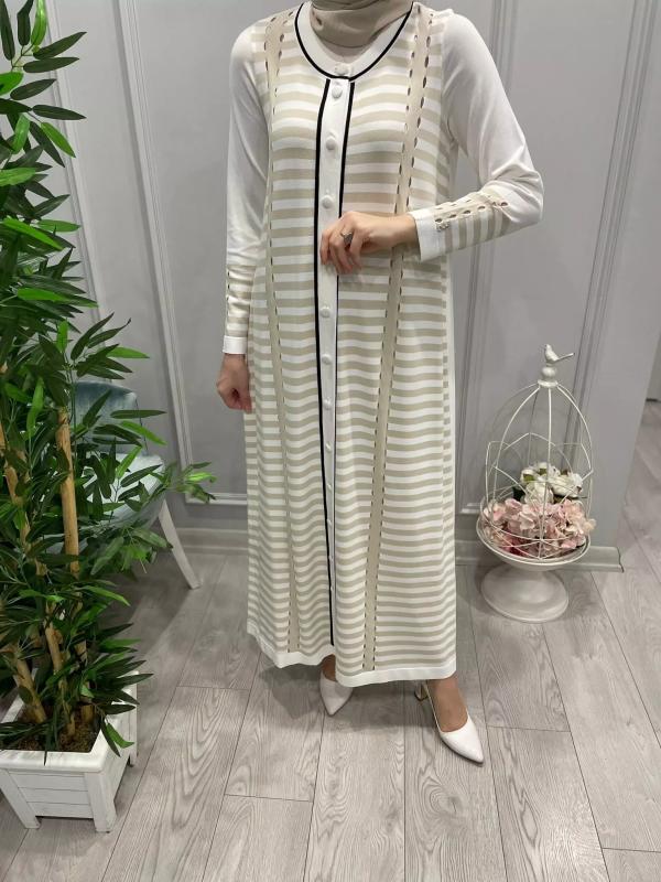 ÇİZGİLİ%20DELİKLİ%20EKRU%20HIRKA