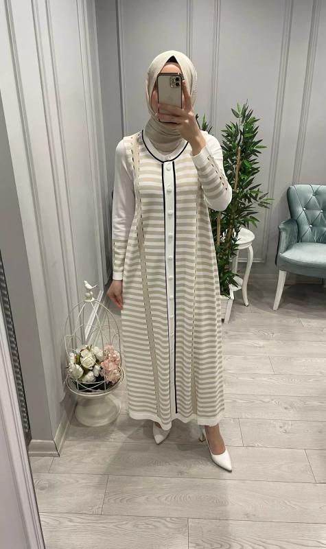 ÇİZGİLİ%20DELİKLİ%20EKRU%20HIRKA