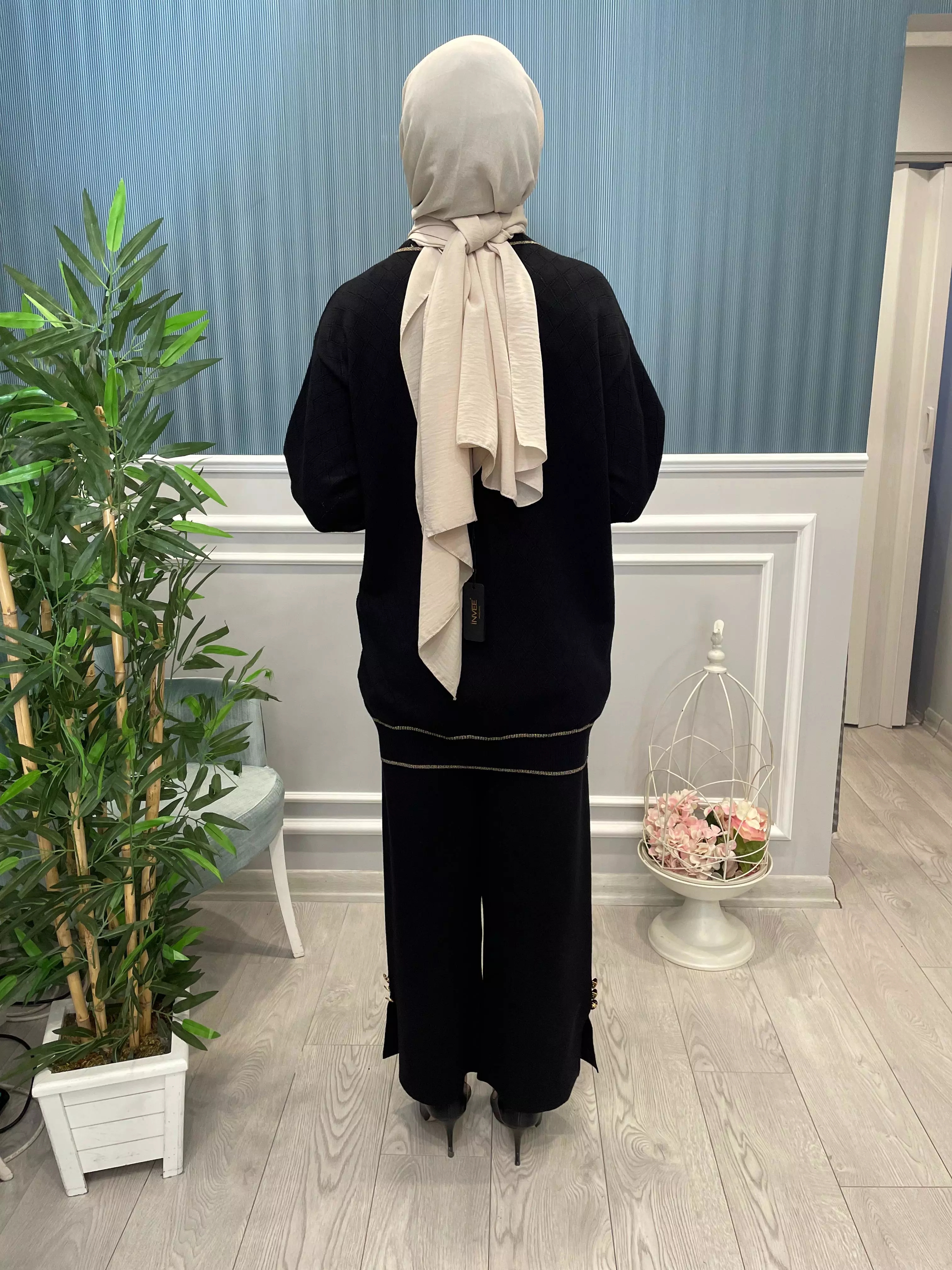 TRİKO%20YIRTMAÇLI%20DÜĞMELİ%20PANTOLON