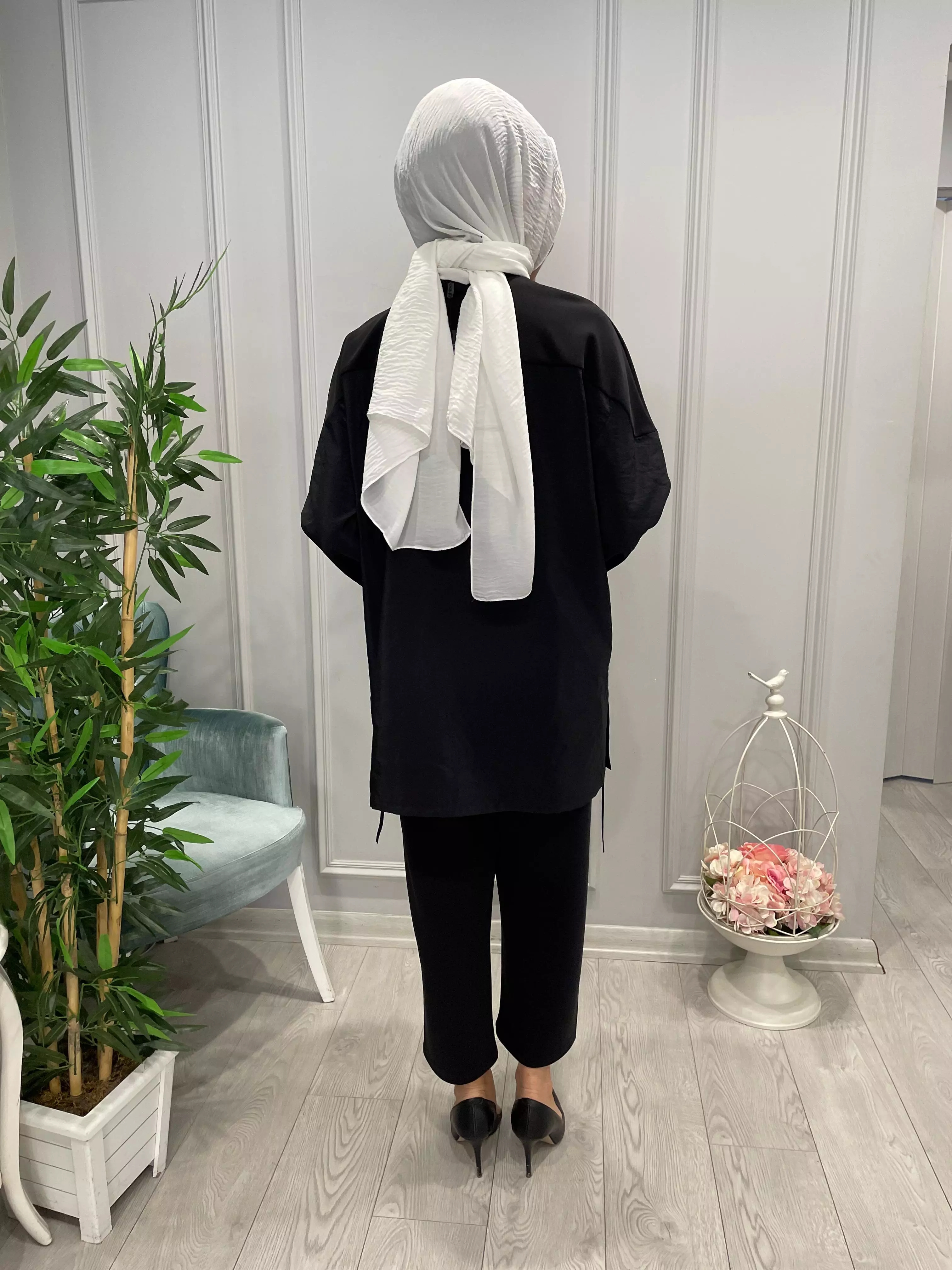 ÖNÜ%20TAŞLI%20PARAŞÜT%20KUMAŞ%20TAKIM