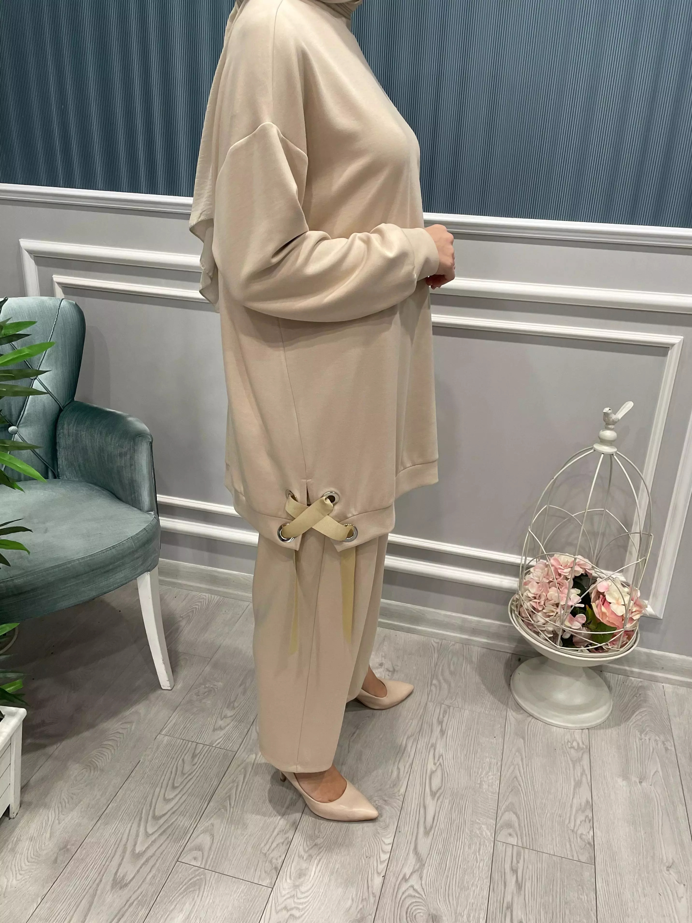KUŞ%20GÖZÜ%20DETAYLI%20BLUZ