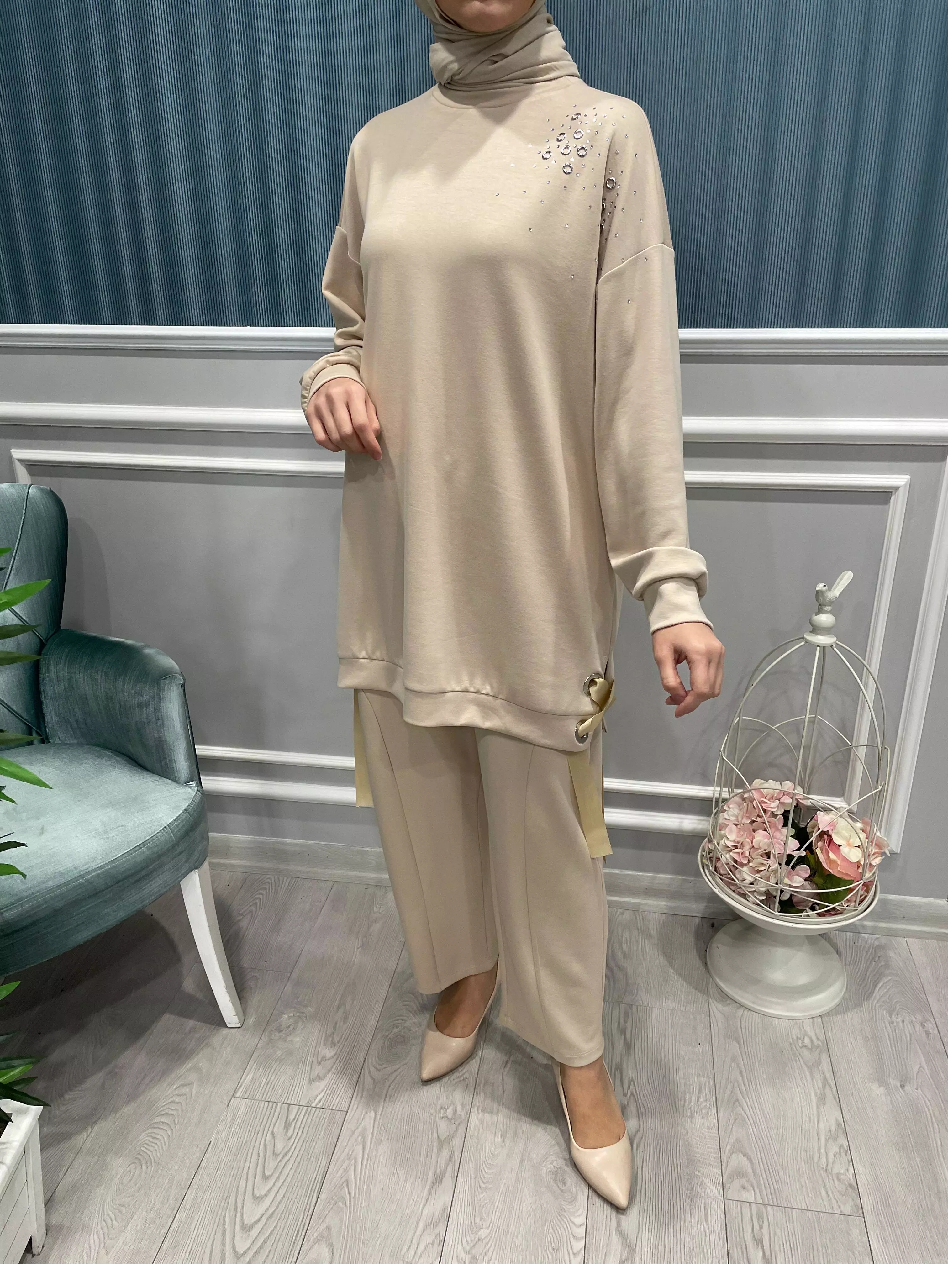 KUŞ%20GÖZÜ%20DETAYLI%20BLUZ