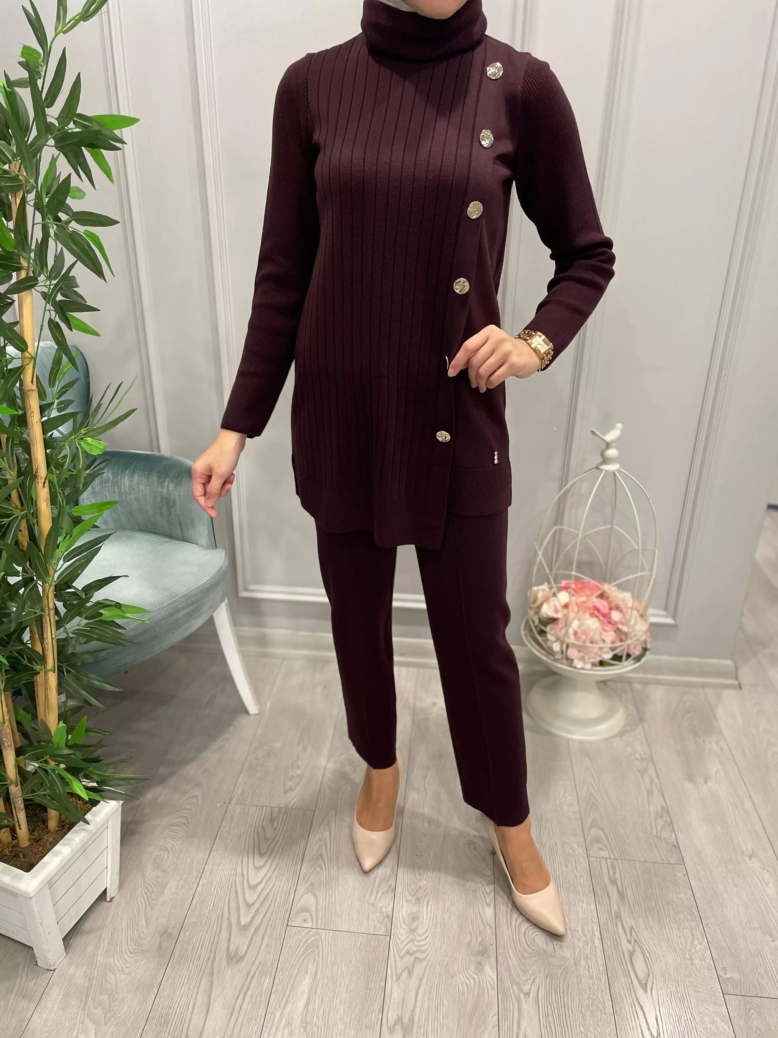 KALIN%20FİTİLLİ%20DİK%20YAKA%20DÜĞMELİ%20TRİKO%20TUNİK