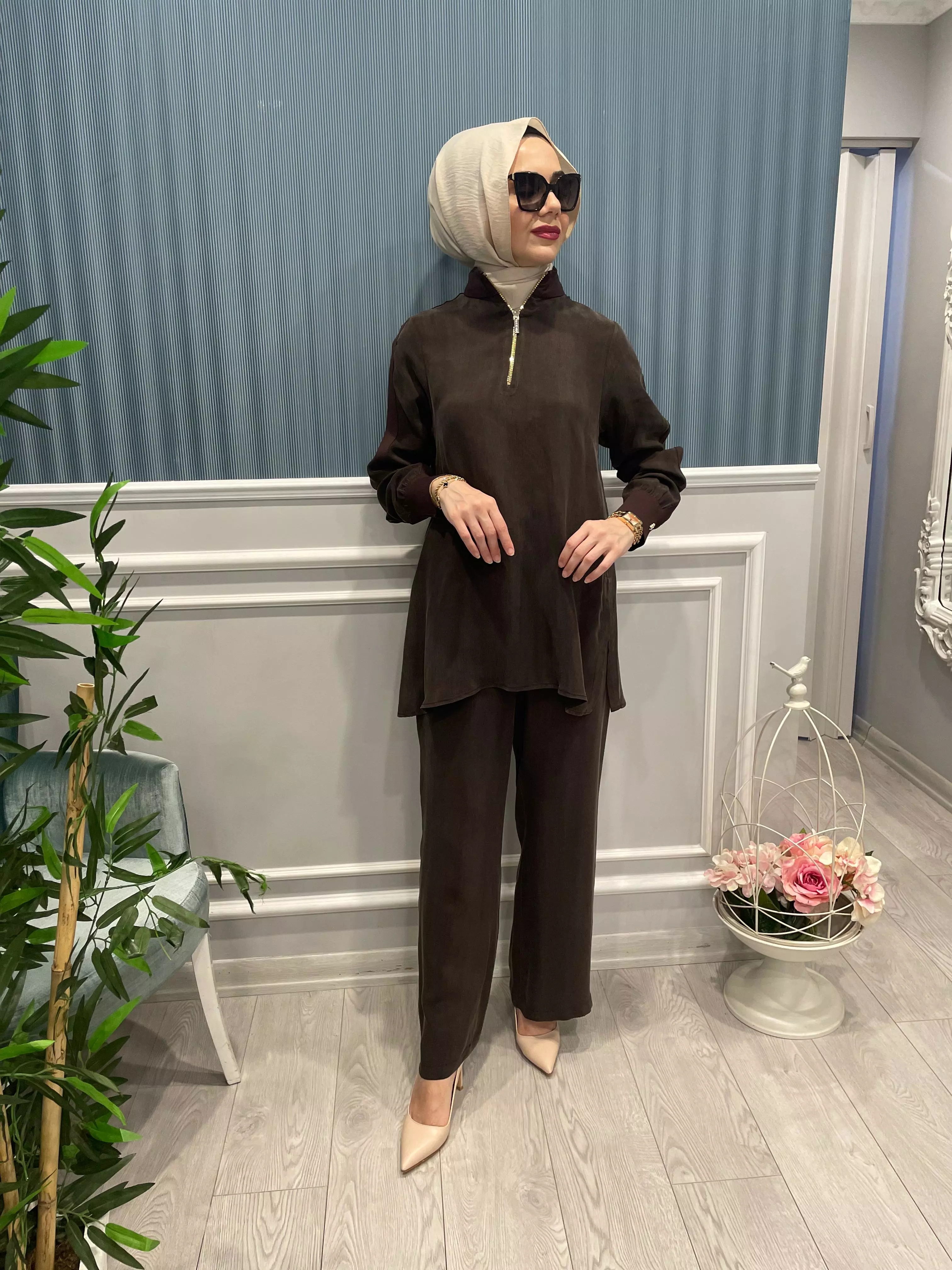ŞERİT%20VE%20FERMUAR%20DETAYLI%20KUPRA%20İPEK%20BLUZ