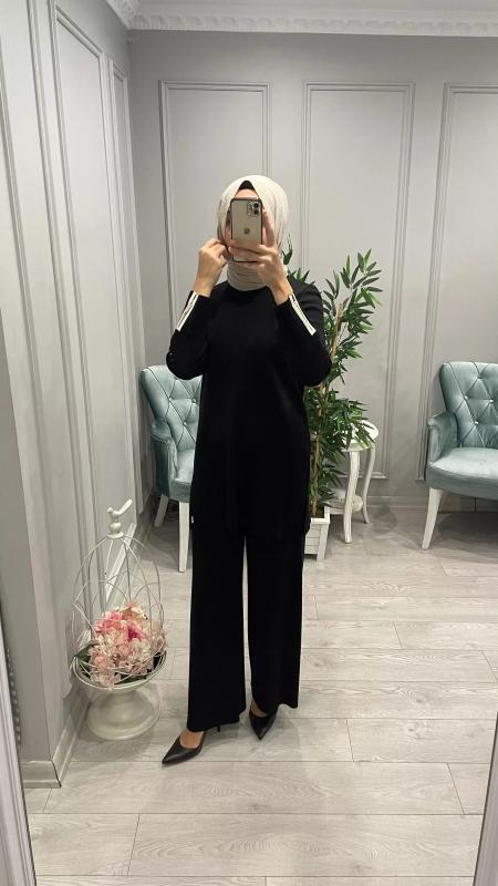 YAKASI%20VE%20BİLEĞİ%20BEKLETME%20DETAYLI%20TUNİK