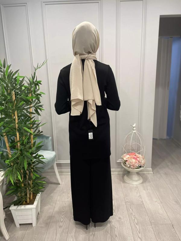 YAKASI%20VE%20BİLEĞİ%20BEKLETME%20DETAYLI%20TUNİK