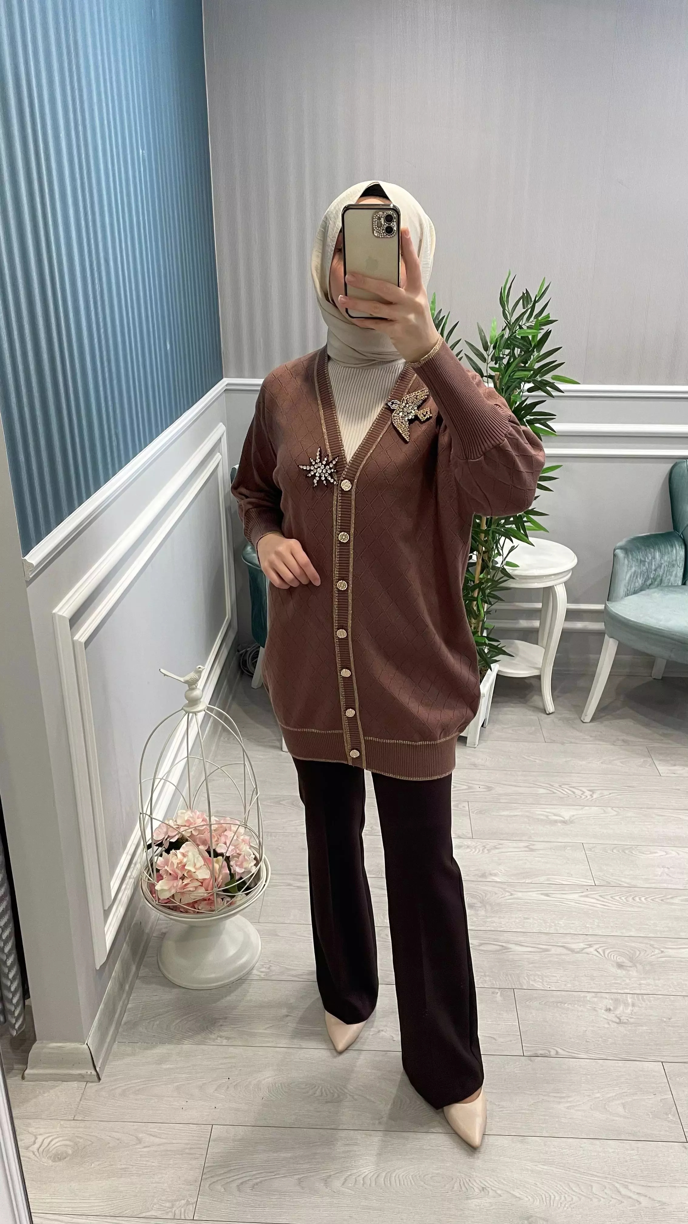TAŞ%20İGNELİ%20TRİKO%20HIRKA