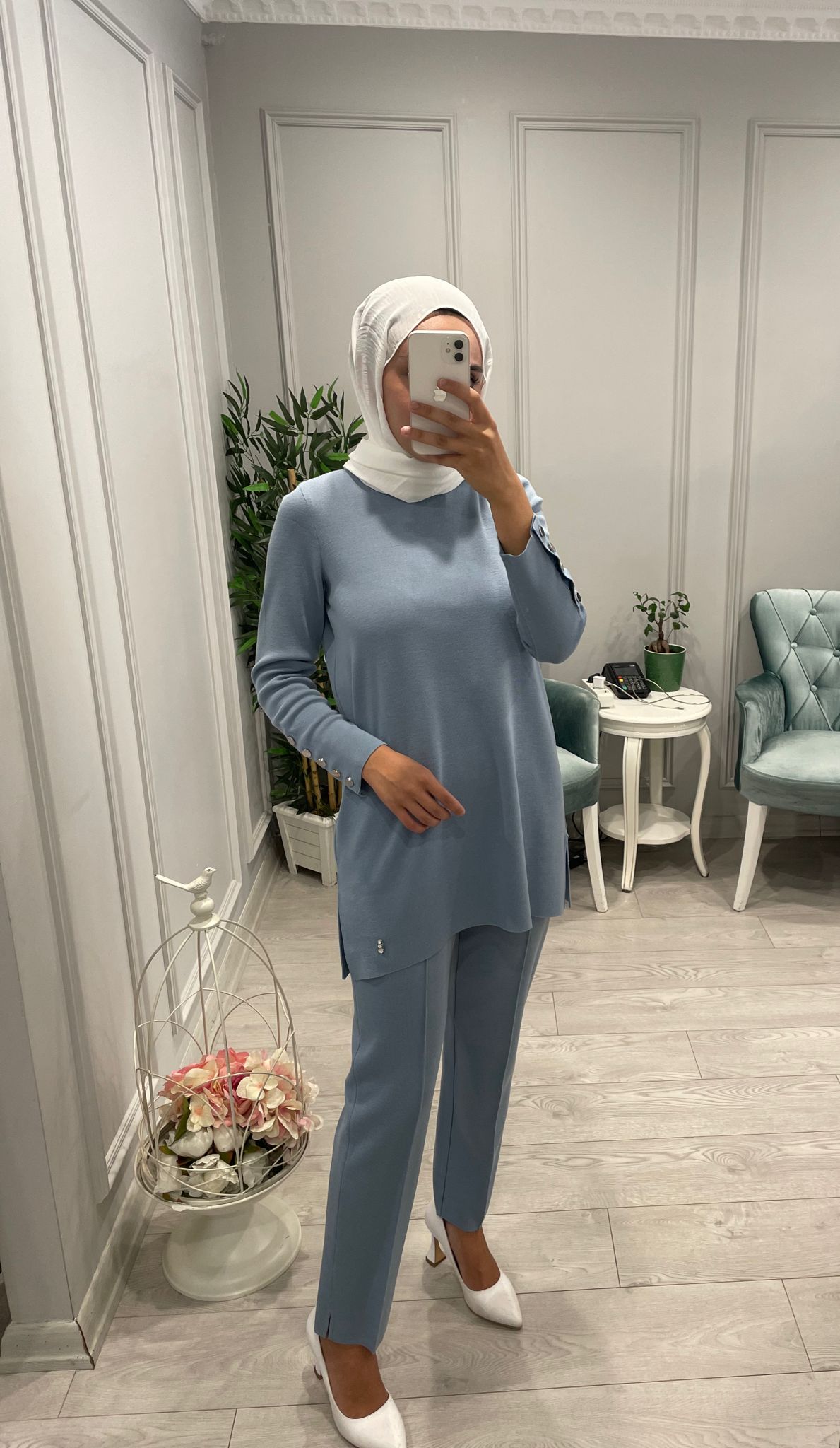 KOLLARI%20DÜĞMELİ%20BLUZ