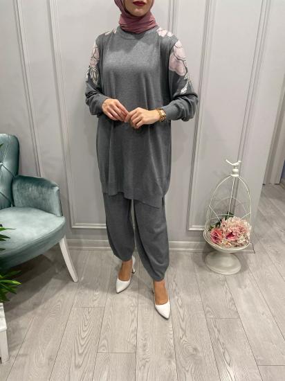 Kolları Ve Arkası Büyük Çiçek Motifli Bluz -Vavel Butik