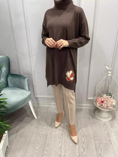Arkası Büyük Çiçekli Boğazlı Yaka Triko Bluz -Vavel Butik